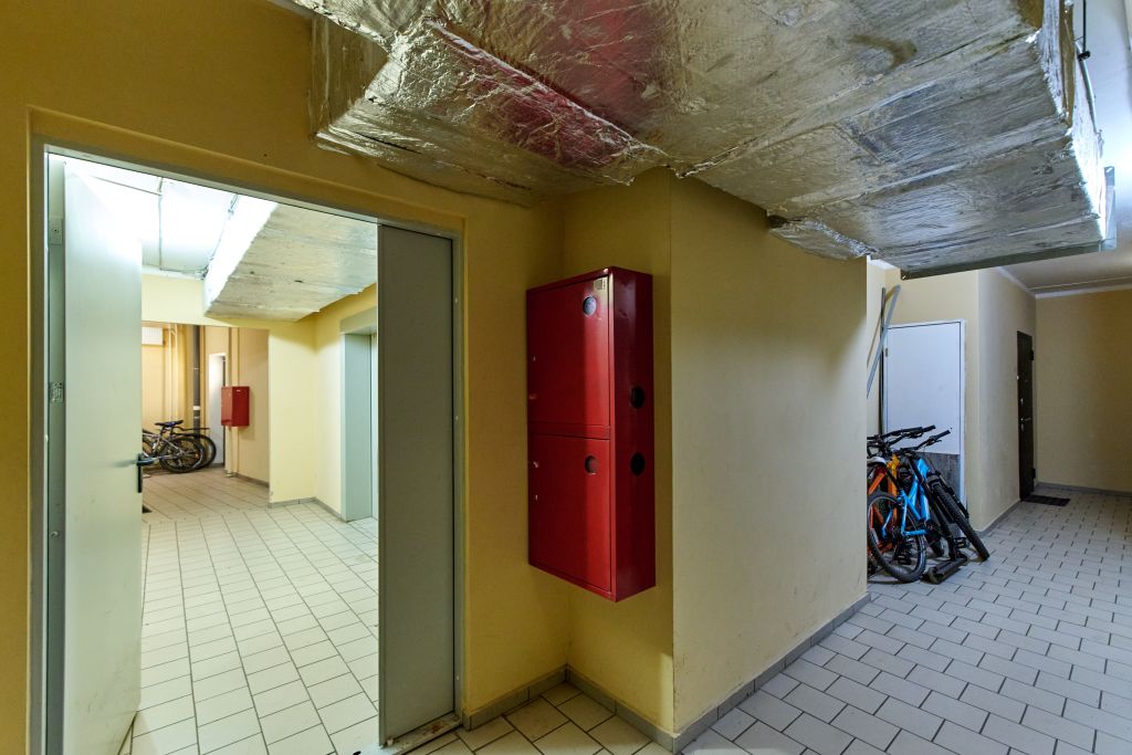 Продажа 2-комнатной квартиры, Ярославль, Лизы Чайкиной ул,  7