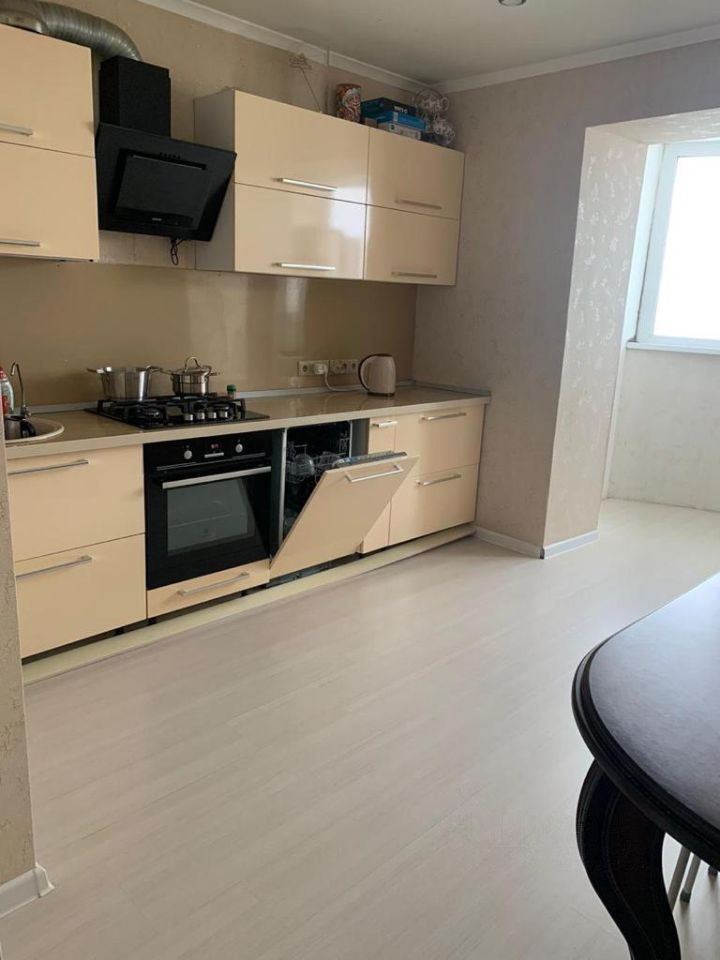 Продажа 2-комнатной квартиры, Саратов, Мысникова ул,  10А