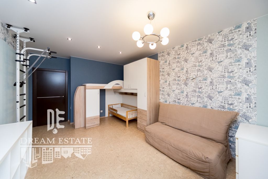 Продажа 3-комнатной квартиры, Ярославль, Ленина пр-кт,  7 корп 2