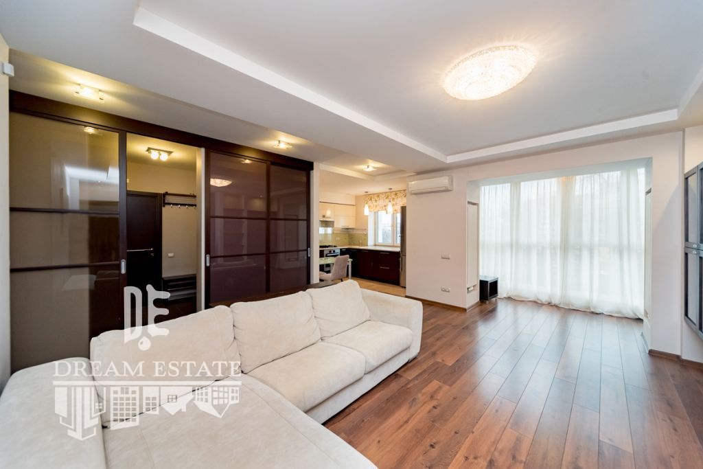 Продажа 3-комнатной квартиры, Ярославль, Ленина пр-кт,  7 корп 2