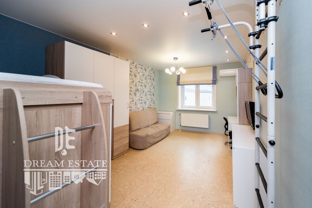 Продажа 3-комнатной квартиры, Ярославль, Ленина пр-кт,  7 корп 2