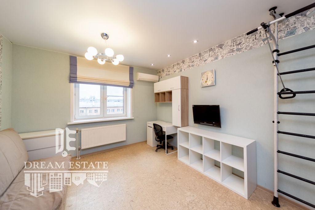 Продажа 3-комнатной квартиры, Ярославль, Ленина пр-кт,  7 корп 2