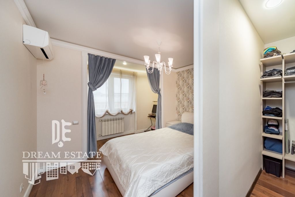 Продажа 3-комнатной квартиры, Ярославль, Ленина пр-кт,  7 корп 2