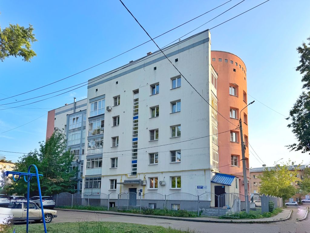 Продажа 3-комнатной квартиры, Ярославль, Ленина пр-кт,  7 корп 2
