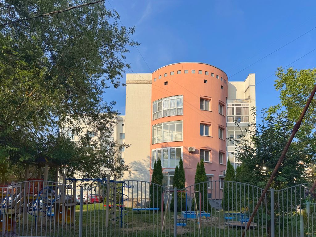 Продажа 3-комнатной квартиры, Ярославль, Ленина пр-кт,  7 корп 2