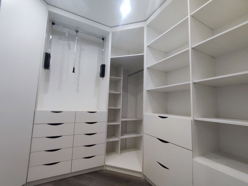 Продажа 4-комнатной квартиры, Иваново, Крутицкая ул,  7