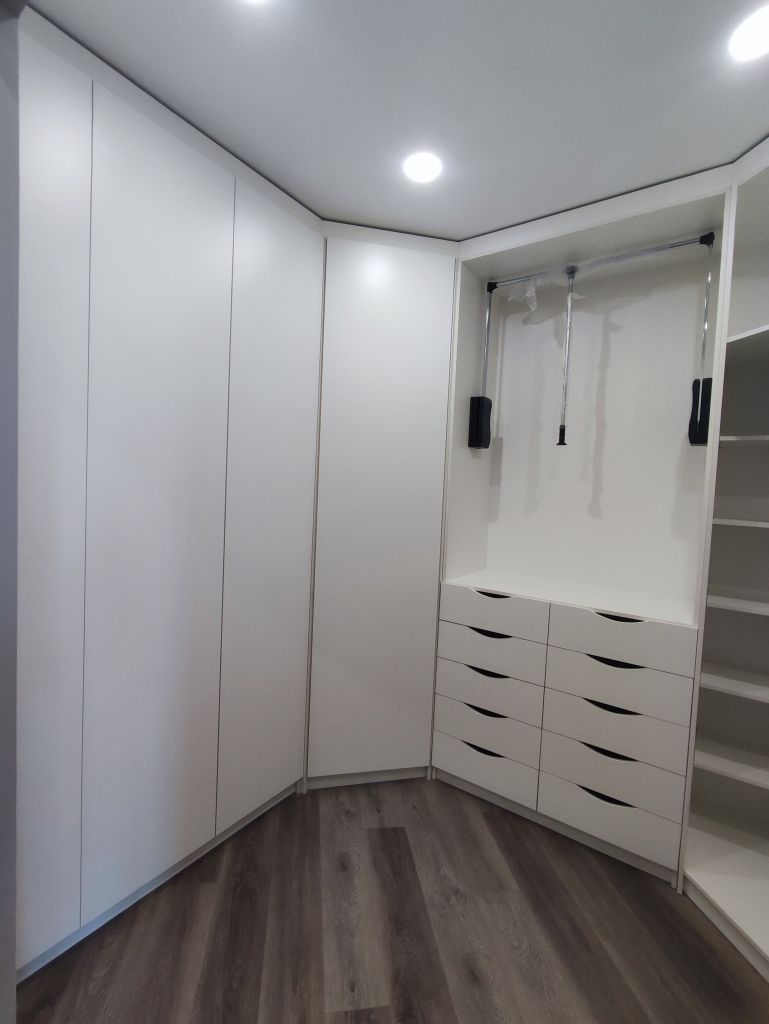 Продажа 4-комнатной квартиры, Иваново, Крутицкая ул,  7