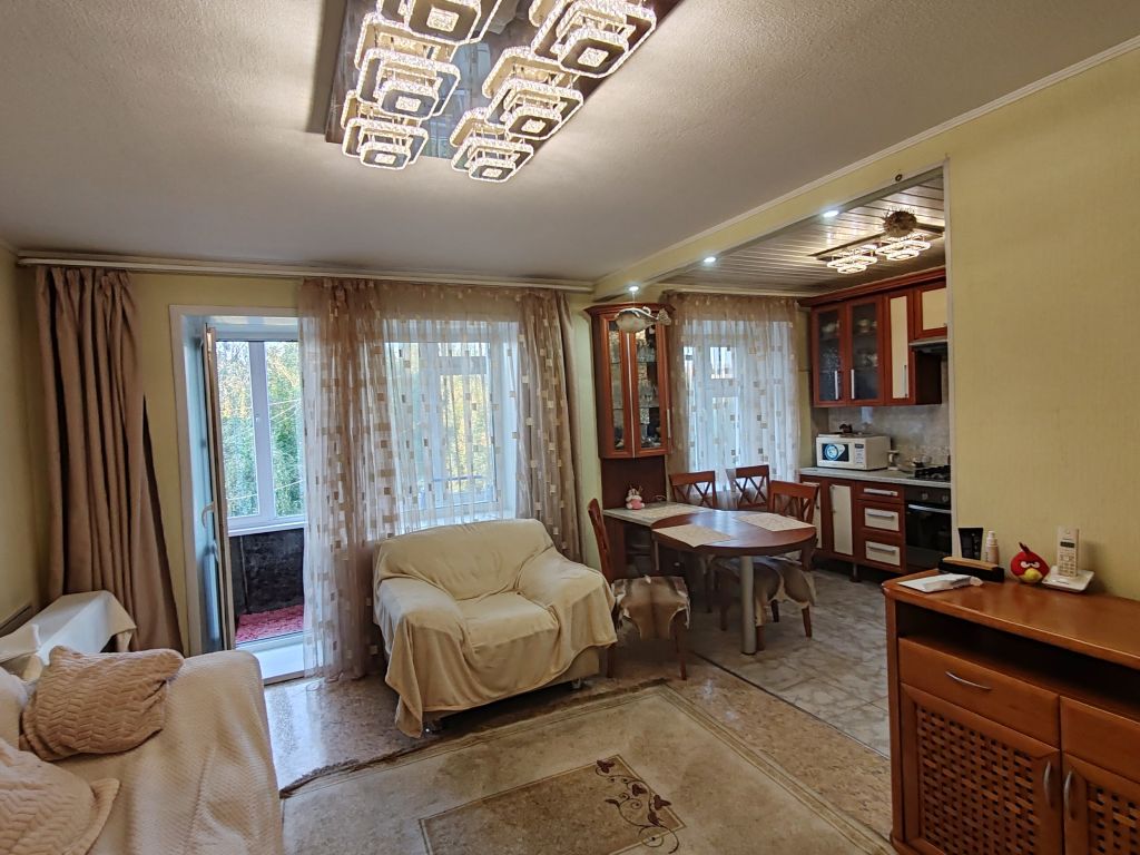 Продажа 3-комнатной квартиры, Иваново, Ташкентская ул,  79а