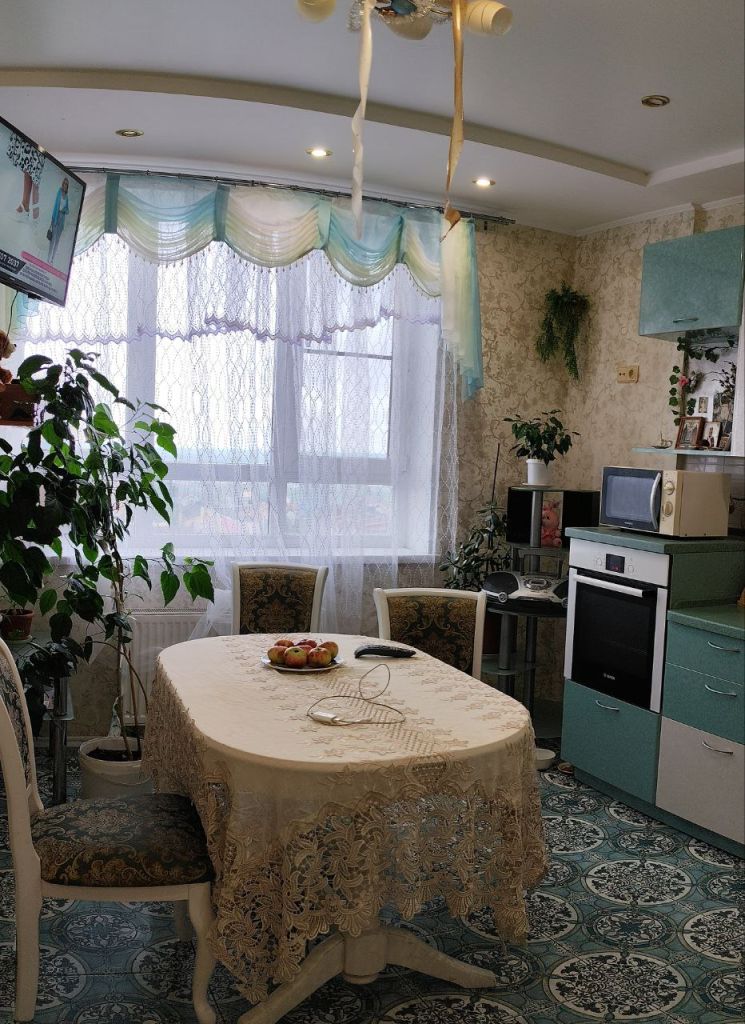 Продажа 3-комнатной квартиры, Нижний Новгород, Родионова ул,  192к5