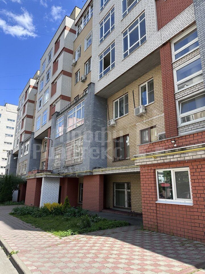 Аренда 3-комнатной квартиры, Нижний Новгород, Дунаева ул,  9