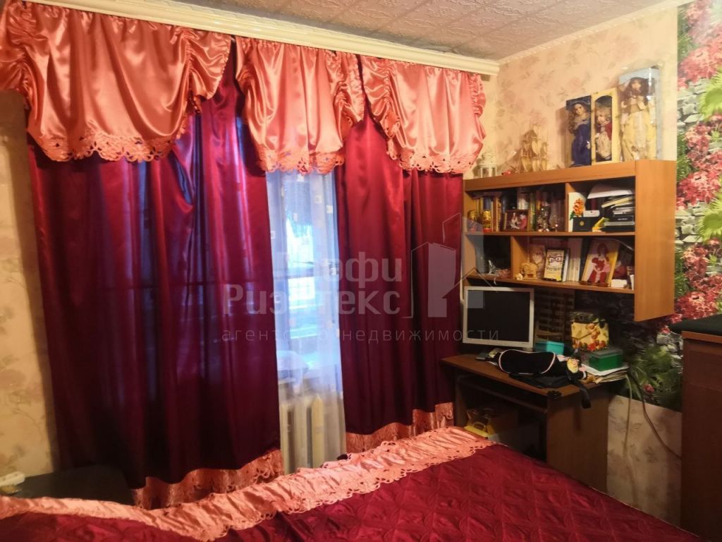 Продажа 4-комнатной квартиры, Кстово, 2-й мкр,  4