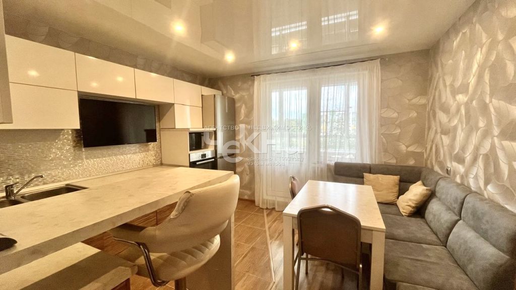 Продажа 2-комнатной квартиры, Нижний Новгород, Академика Сахарова ул,  113к2