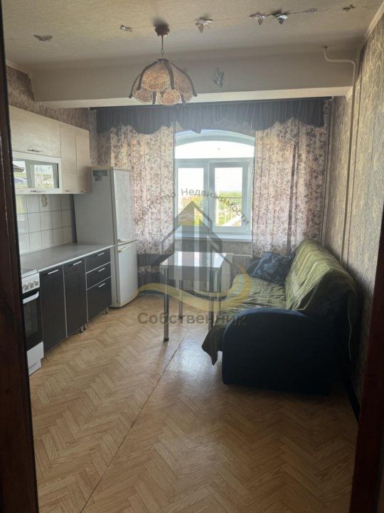 Аренда 1-комнатной квартиры, Старый Оскол, Комсомольский пр-кт,  1Б