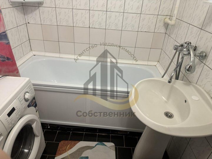 Аренда 1-комнатной квартиры, Старый Оскол, Комсомольский пр-кт,  1Б