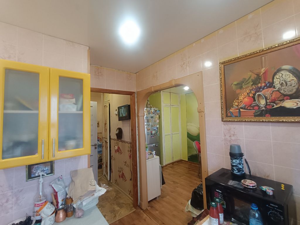 Продажа 3-комнатной квартиры, Донской, Октябрьская ул.,  126