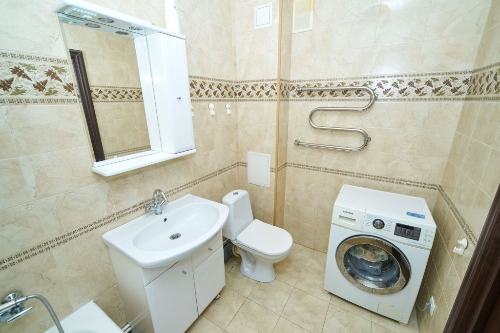 Продажа 1-комнатной квартиры, Красный Бор, Радужная ул,  2