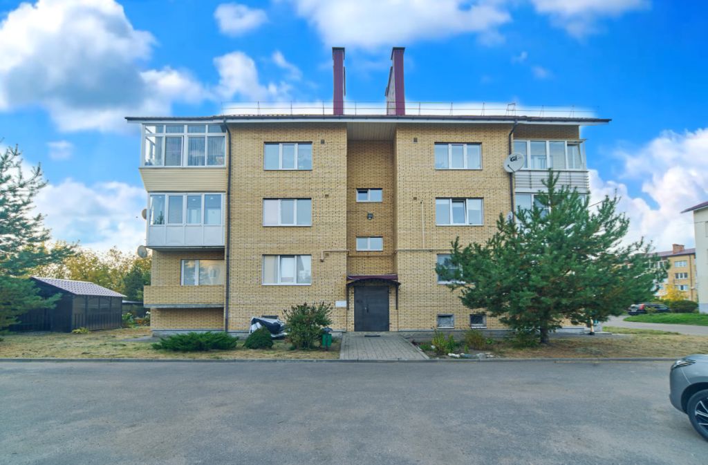 Продажа 1-комнатной квартиры, Красный Бор, Радужная ул,  2