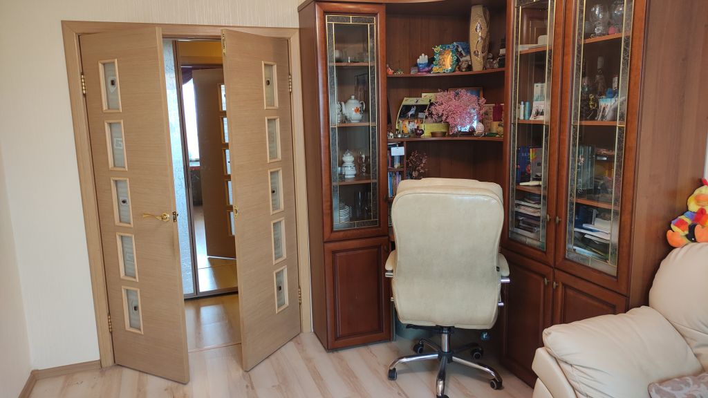 Продажа 3-комнатной квартиры, Нижний Новгород, Коминтерна ул,  22