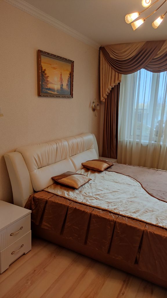 Продажа 3-комнатной квартиры, Нижний Новгород, Коминтерна ул,  22