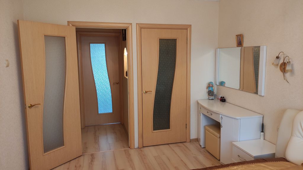 Продажа 3-комнатной квартиры, Нижний Новгород, Коминтерна ул,  22