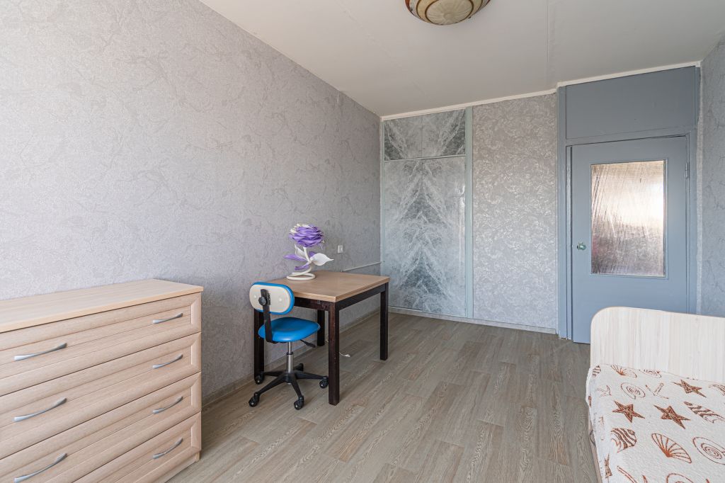 Аренда 3-комнатной квартиры, Ярославль, Суркова ул,  7