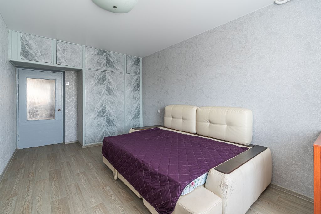 Аренда 3-комнатной квартиры, Ярославль, Суркова ул,  7