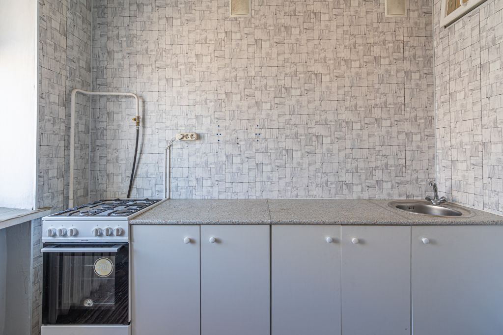 Аренда 3-комнатной квартиры, Ярославль, Суркова ул,  7