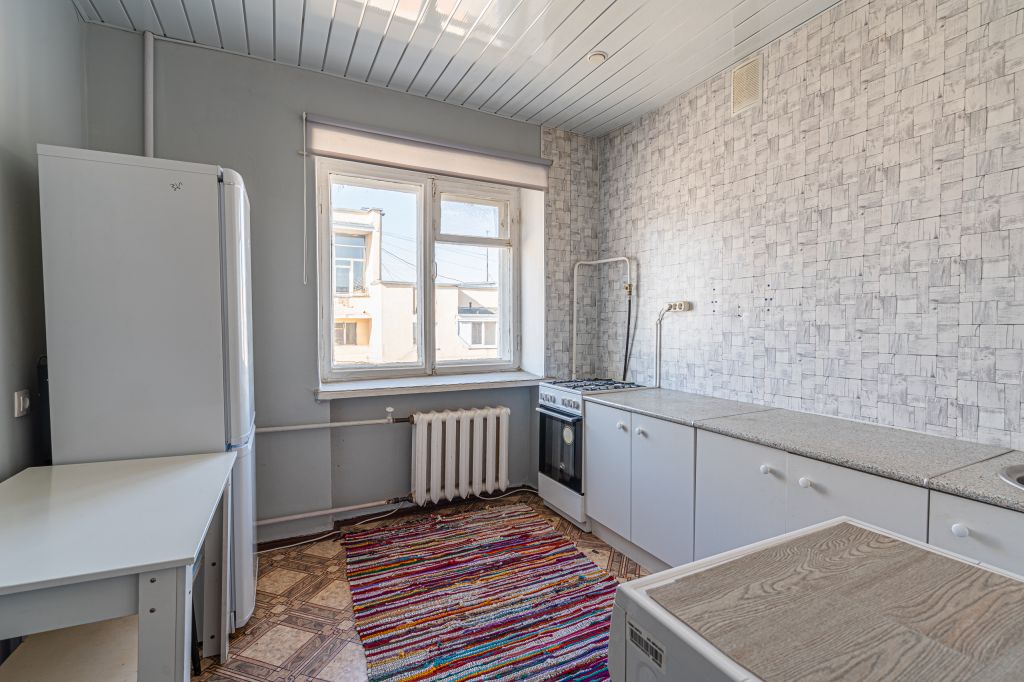 Аренда 3-комнатной квартиры, Ярославль, Суркова ул,  7