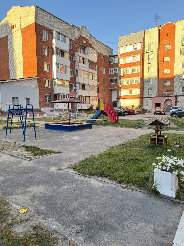 Продажа 3-комнатной квартиры, Дзержинск, Петрищева ул,  31