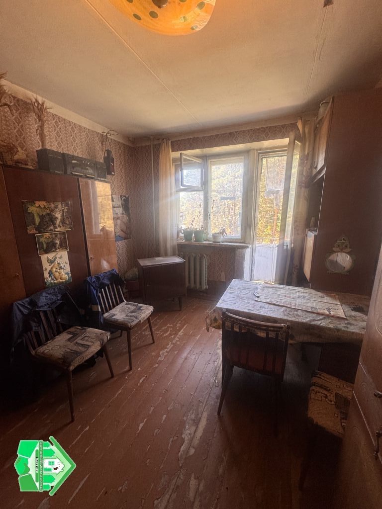 Продажа 2-комнатной квартиры, Сосновый Бор,  1