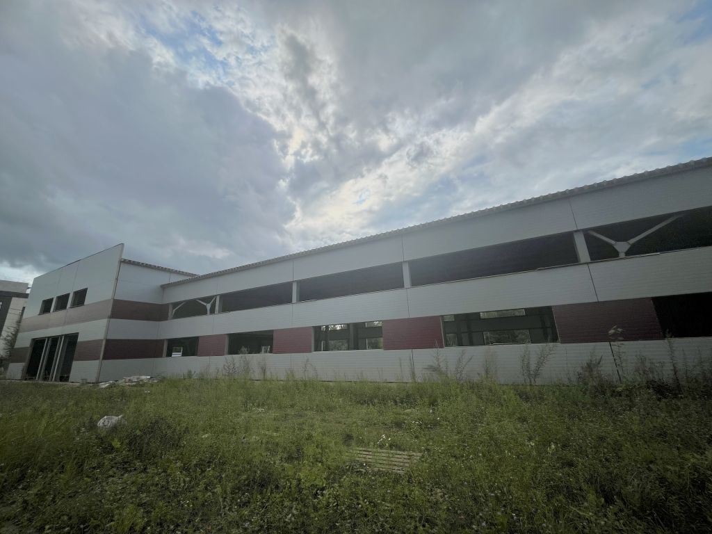 Продажа коммерческой недвижимости, 1500м <sup>2</sup>, Кострома, Локомотивная ул,  3б