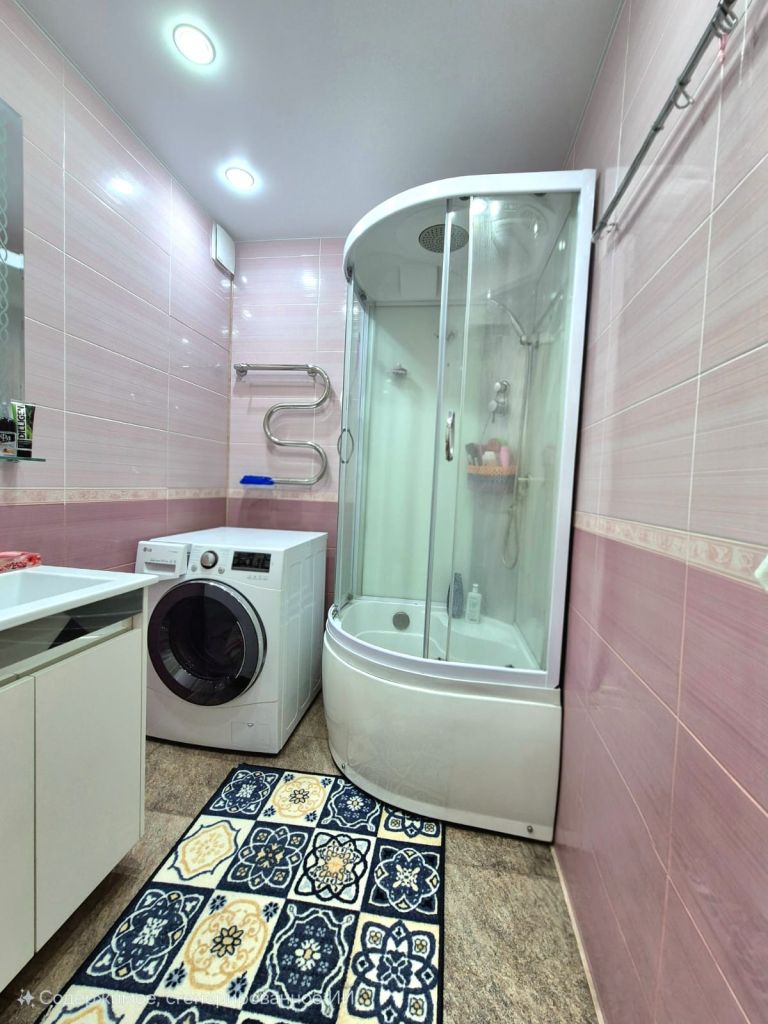 Продажа 3-комнатной квартиры, Иваново, Парижской Коммуны ул,  41