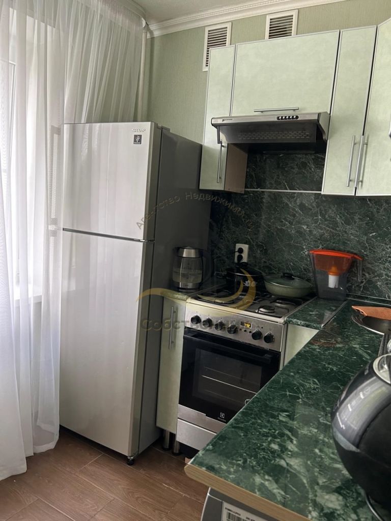 Аренда 2-комнатной квартиры, Старый Оскол, Лебединец мкр,  16