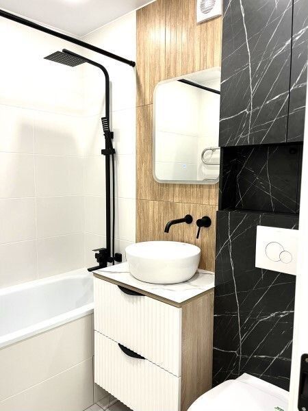 Продажа 2-комнатной квартиры, Саратов, Чапаева ул,  4