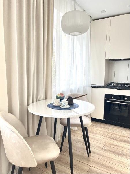 Продажа 2-комнатной квартиры, Саратов, Чапаева ул,  4