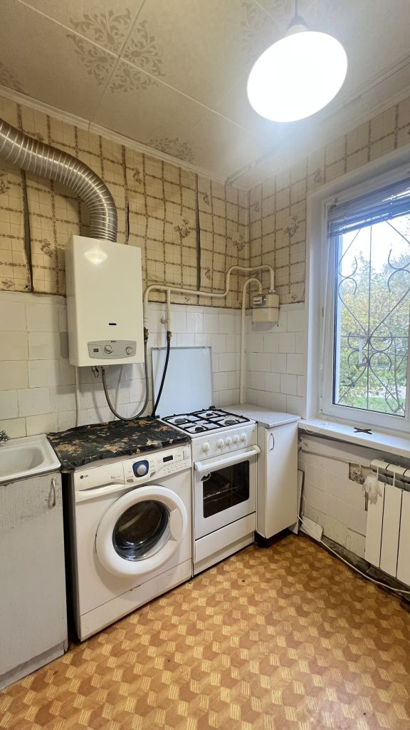 Продажа 2-комнатной квартиры, Нижний Новгород, Юбилейный бульвар,  11