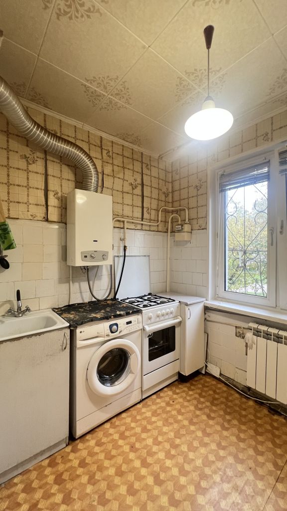 Продажа 2-комнатной квартиры, Нижний Новгород, Юбилейный бульвар,  11