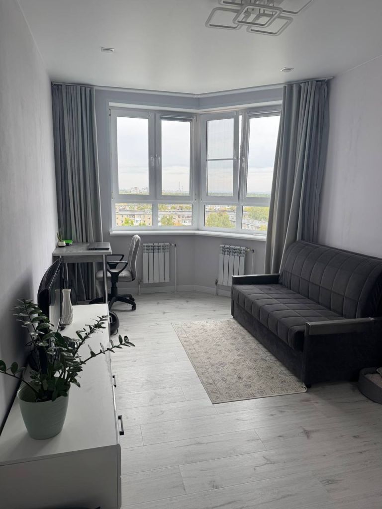 Продажа 2-комнатной квартиры, Дзержинск, Циолковского пр-кт,  61 Г