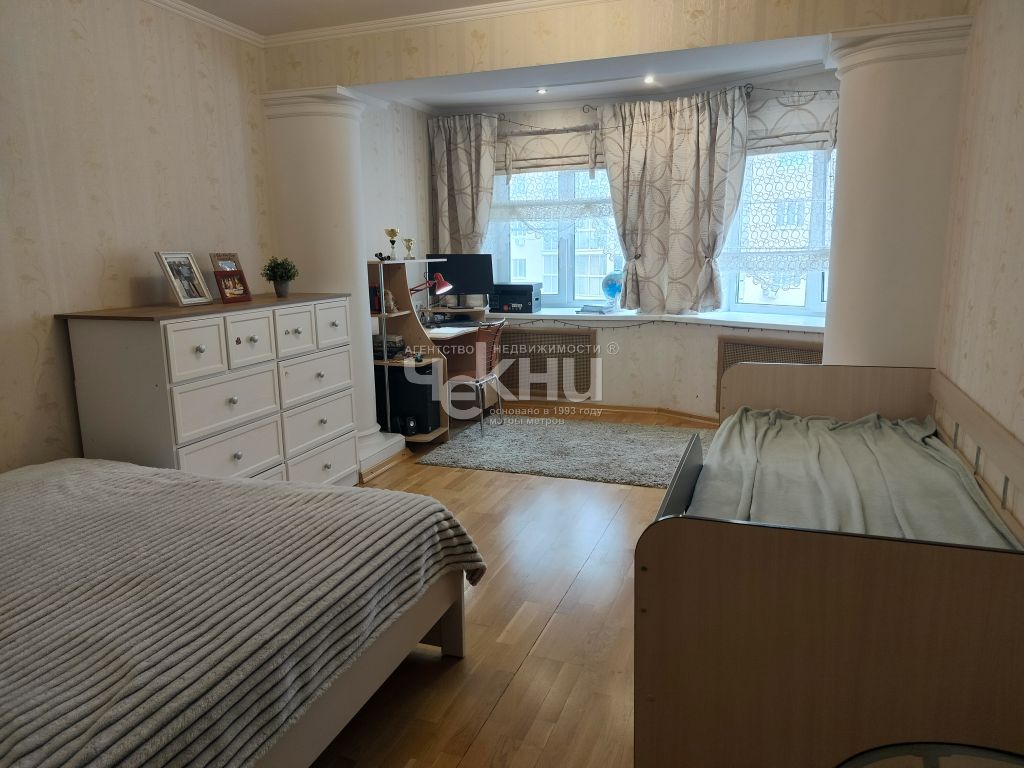 Продажа 1-комнатной квартиры, Нижний Новгород, Родионова ул,  193к2