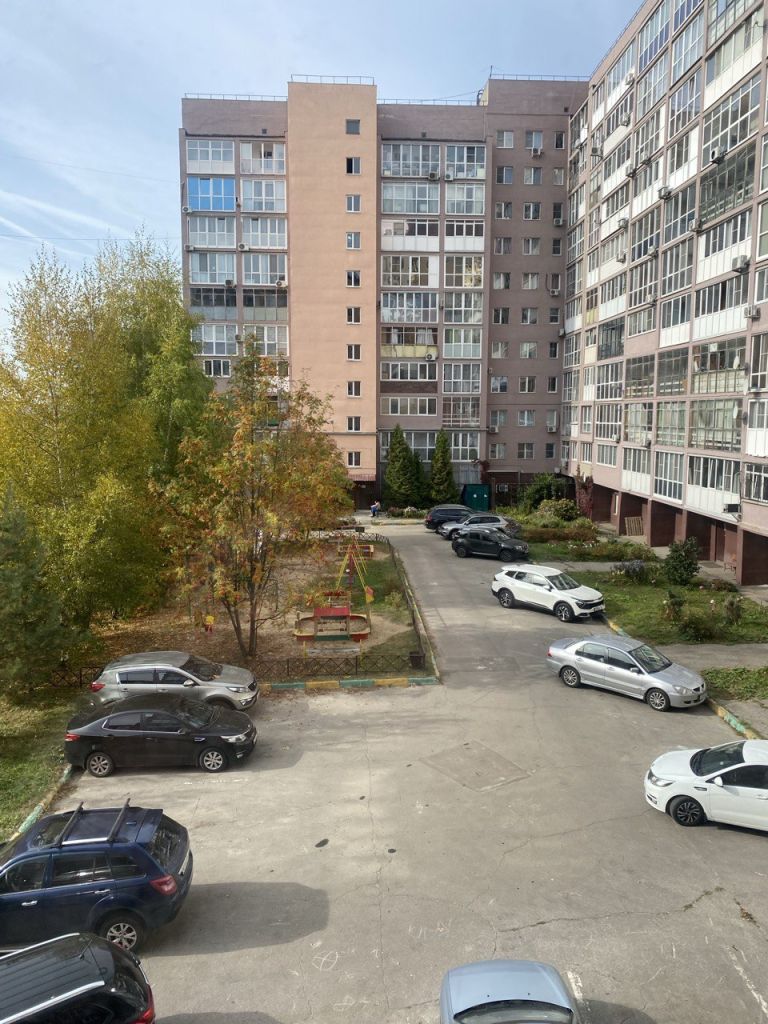 Продажа 1-комнатной квартиры, Нижний Новгород, Александра Хохлова ул,  1