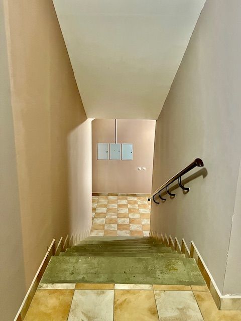 Продажа 2-комнатной квартиры, Бор, Коммунистическая ул,  8