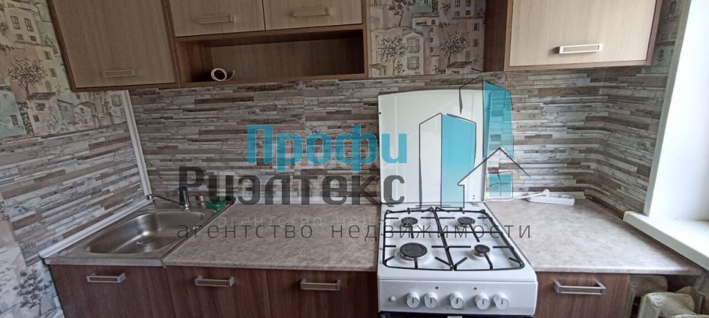 Аренда 2-комнатной квартиры, Нижний Новгород, Военных Комиссаров ул,  7