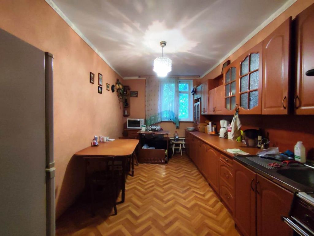 Продажа 3-комнатной квартиры, Кострома, Комсомольская ул,  72