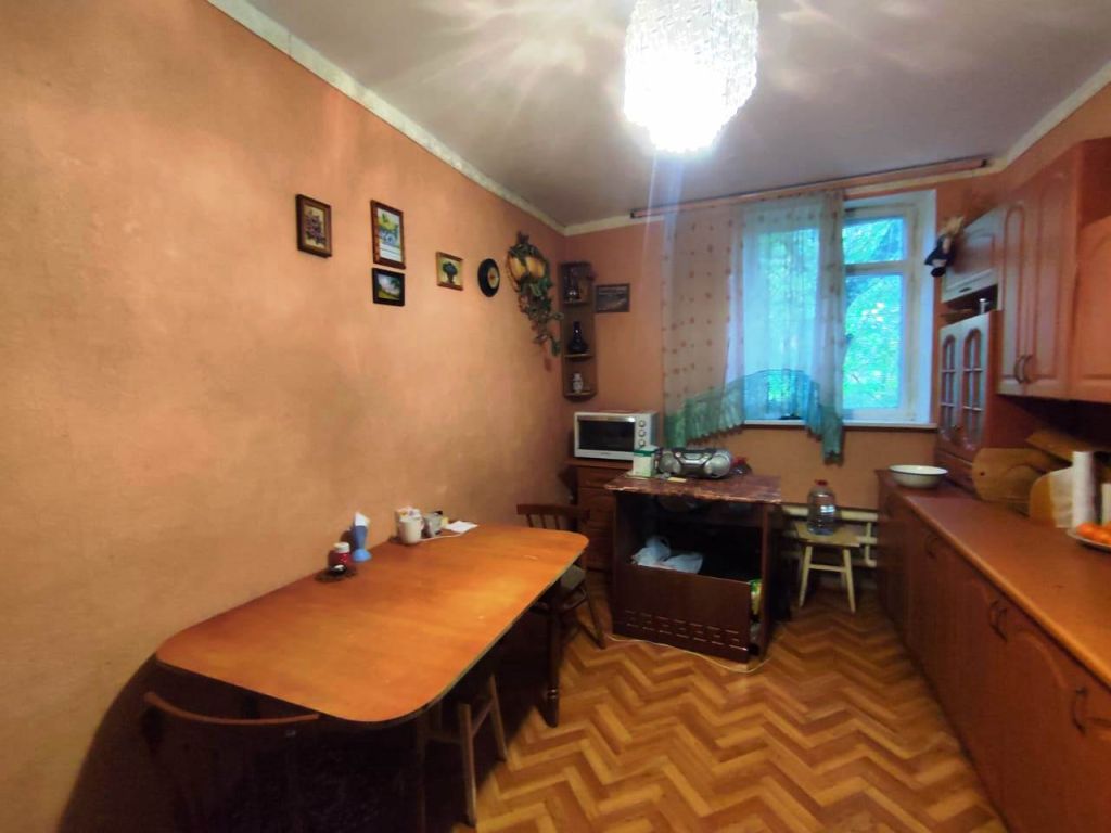 Продажа 3-комнатной квартиры, Кострома, Комсомольская ул,  72