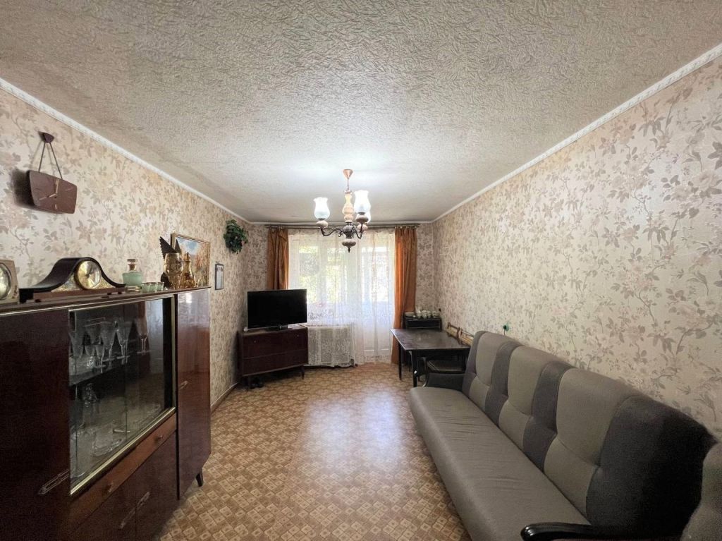 Продажа 3-комнатной квартиры, Кострома, Водяная ул,  95