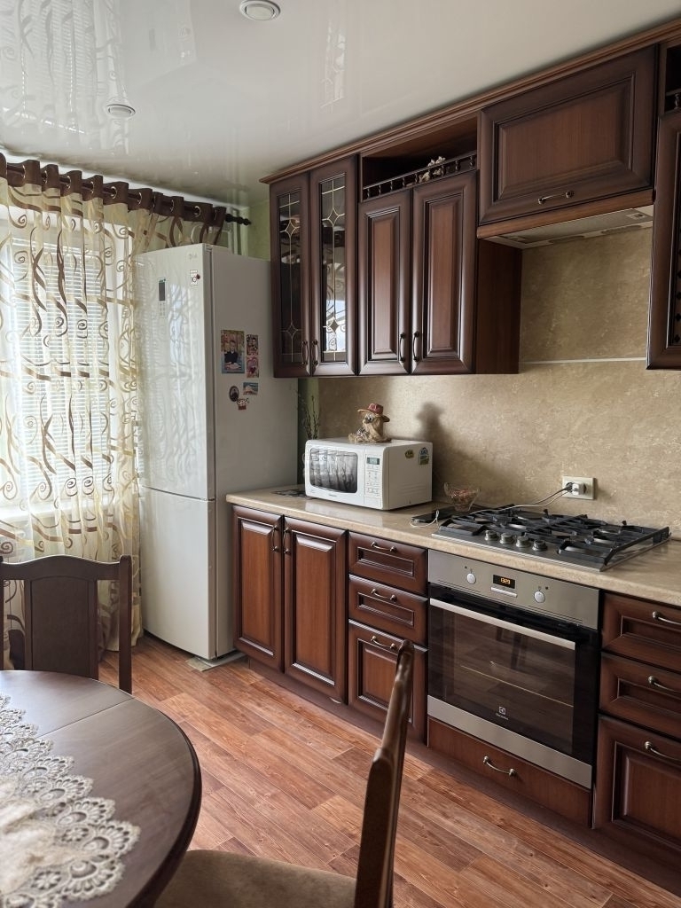 Продажа 2-комнатной квартиры, Пенза, Чапаева ул,  83