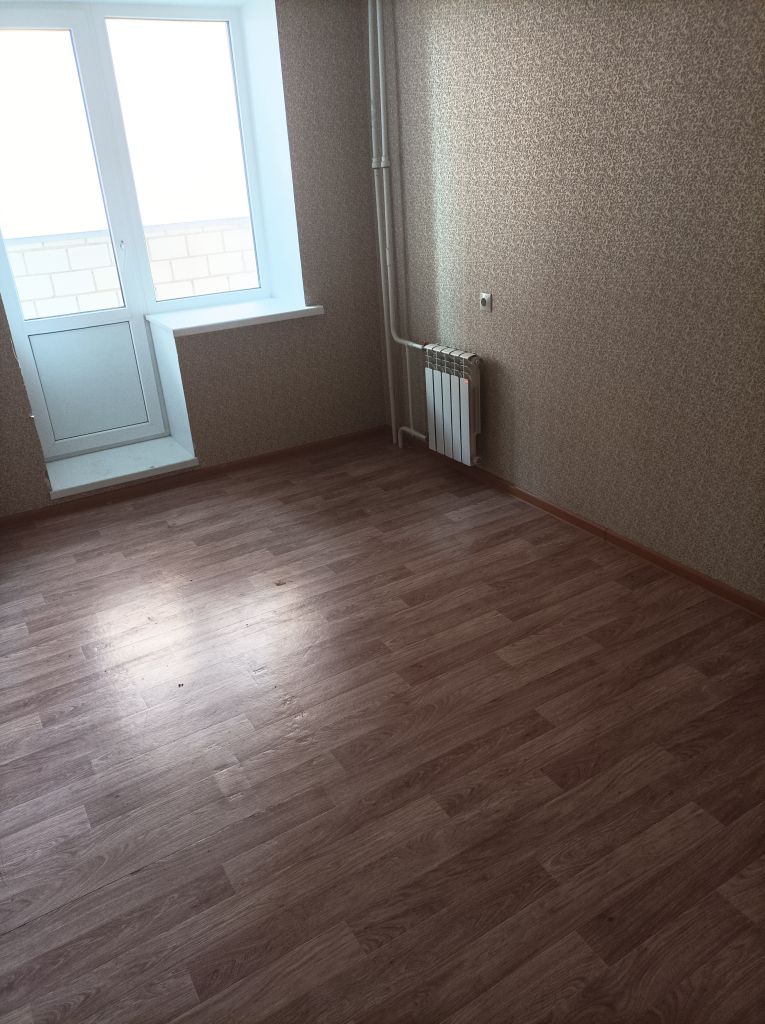 Продажа 3-комнатной квартиры, Саратов, Весенняя ул,  10б