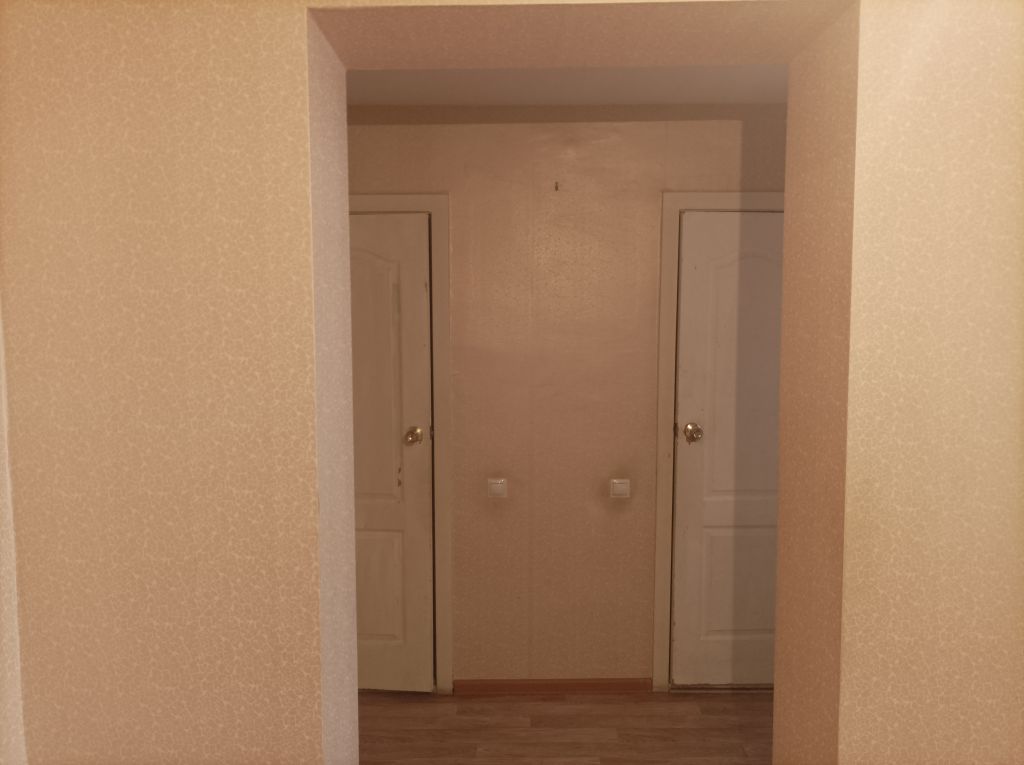 Продажа 3-комнатной квартиры, Саратов, Весенняя ул,  10б