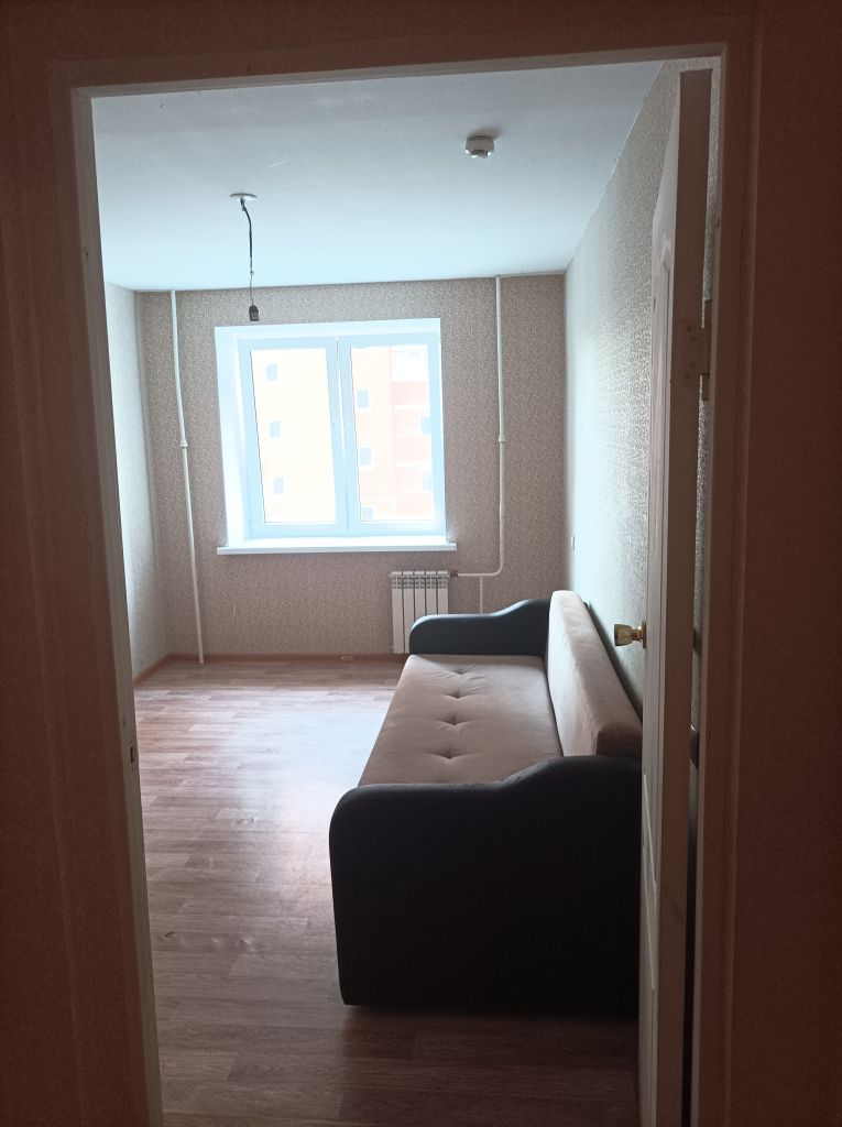 Продажа 3-комнатной квартиры, Саратов, Весенняя ул,  10б