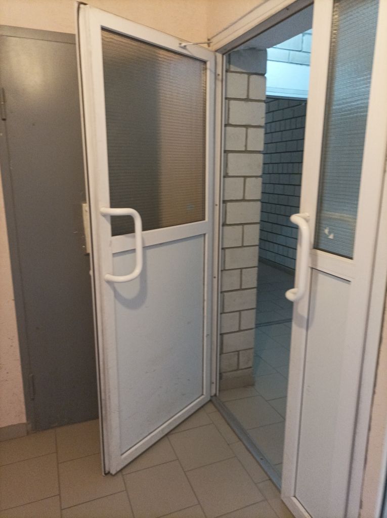 Продажа 3-комнатной квартиры, Саратов, Весенняя ул,  10б